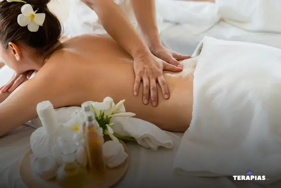 Entendendo os Benefícios da Massoterapia para o Bem-Estar Entendendo os Benefícios da Massoterapia para o Bem-Estar