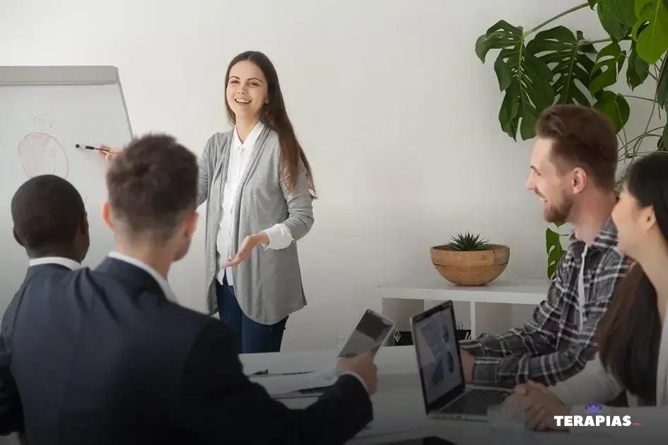 Explorando as Diferentes Abordagens de Coaching Explorando as Diferentes Abordagens de Coaching