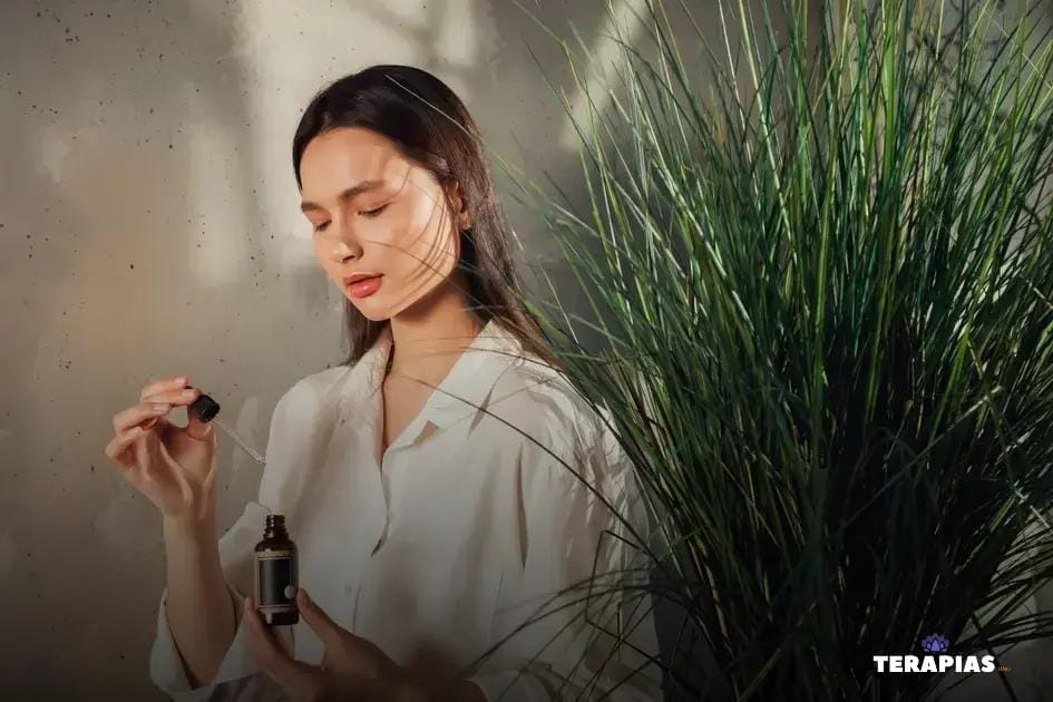 Os Óleos Essenciais no Coração da Aromaterapia Os Óleos Essenciais no Coração da Aromaterapia